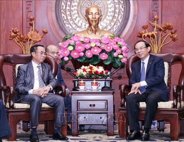 Le president de la Commission judiciaire de l’AN lao en visite de travail a Ho Chi Minh-Ville hinh anh 1