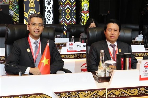 Le Vietnam aux reunions des ministres des Finances et des gouverneurs des banques centrales de l'ASEAN hinh anh 1
