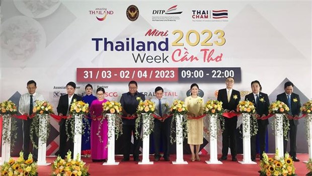 Ouverture de la semaine de produits thailandais Mini Thailand Week 2023 a Can Tho hinh anh 1
