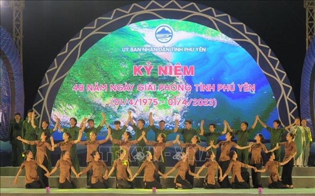 Ouverture de la Semaine culturelle et touristique de Phu Yen 2023 hinh anh 1
