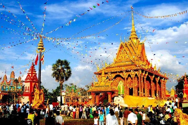 Dak Nong adresse ses vœux aux Cambodgiens pour leur fete traditionnelle du Nouvel an hinh anh 1