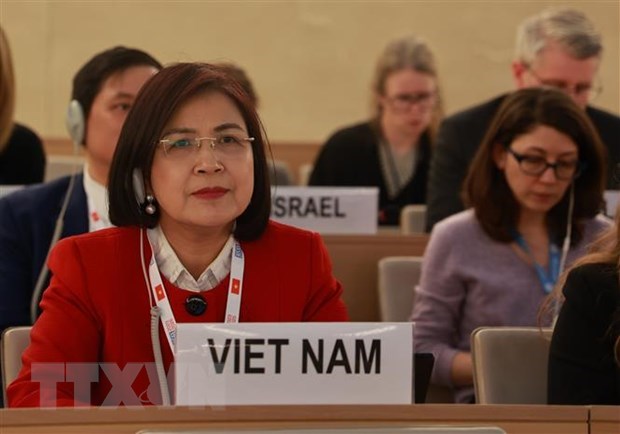 Le Conseil des droits de l'homme de l'ONU adopte une resolution proposee par le Vietnam hinh anh 1