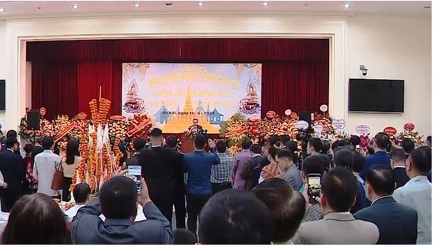 L’ambassade du Laos au Vietnam celebre le Boun Pimay hinh anh 2