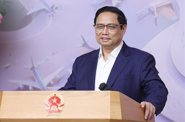Le PM Pham Minh Chinh fixe le calendrier d’une serie de projets de transport cles hinh anh 1