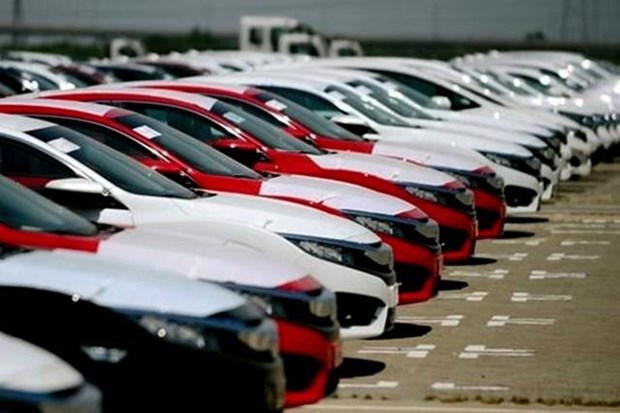 Le Vietnam importe pour pres d’un milliard de dollars de voitures au 1er trimestre hinh anh 1