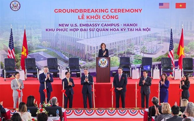 La ceremonie de mise en chantier de l'ambassade des Etats-Unis a Hanoi hinh anh 1