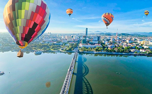 Binh Dinh lance son 1er Festival de montgolfieres hinh anh 1