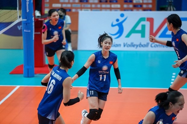 Volley-ball feminin-Asie : L’equipe vietnamienne elimine Liaoning Donhua et file en finale hinh anh 1