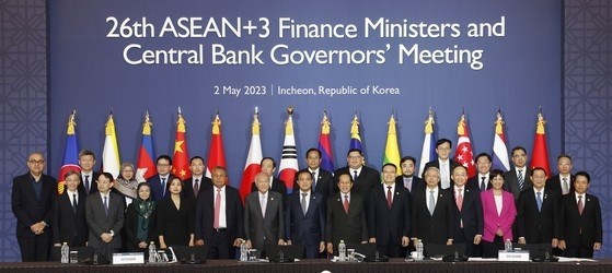 ASEAN+3 renforce la cooperation financiere hinh anh 1
