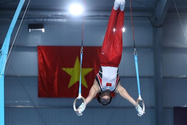 SEA Games 32: le Vietnam remporte des medailles d'or en ouk chaktrang et en gymnastique hinh anh 2