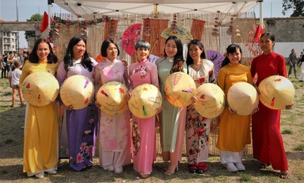 Le Vietnam participe au Festival annuel des ethnies en Italie hinh anh 1