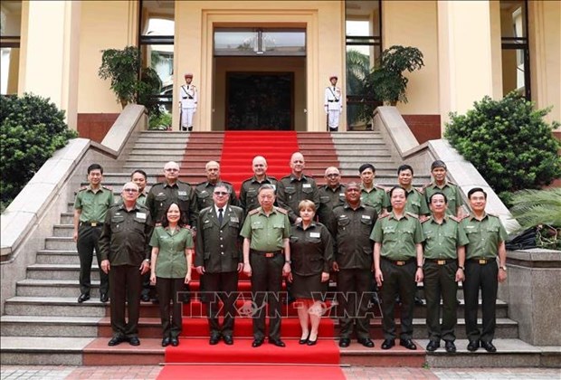 Le ministere vietnamien de la Securite publique coopere avec le ministere cubain de l'Interieur hinh anh 3