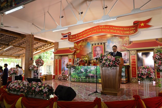 Le president Ho Chi Minh cherit des expatries vietnamiens hinh anh 1