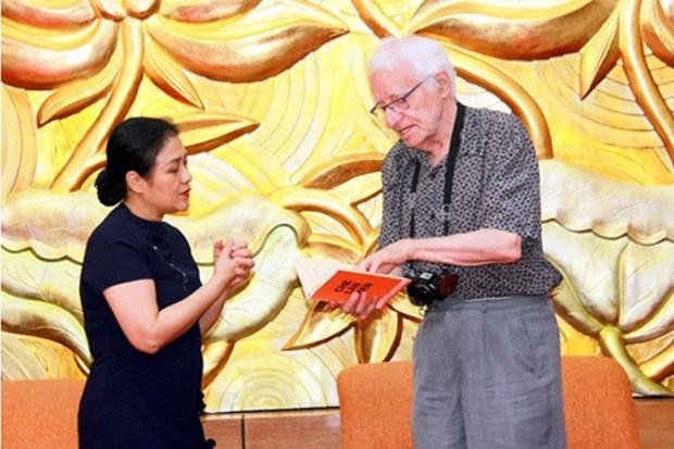 L’Association allemande d’amitie avec le Vietnam promeut la litterature vietnamienne en Allemagne hinh anh 1