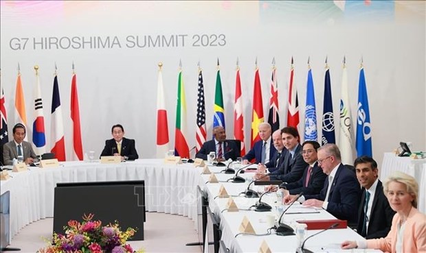 Le Premier ministre a une seance du Sommet du G7 elargi hinh anh 1