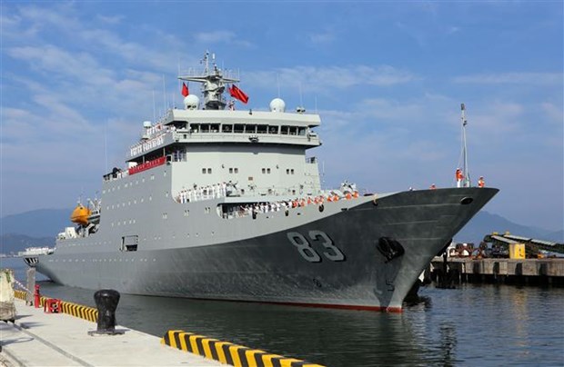 Un navire de la Marine chinoise en visite a Da Nang hinh anh 1