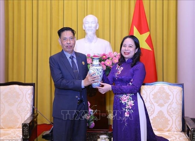 La vice-presidente Vo Thi Anh Xuan recoit une delegation cambodgienne hinh anh 1