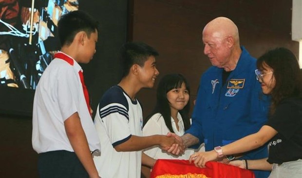 La Semaine vietnamienne de l’espace ouvre ses portes a Hau Giang hinh anh 2
