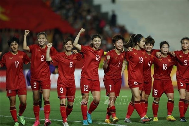 L’equipe nationale feminine de football grimpe d’une place au classement mondial hinh anh 1
