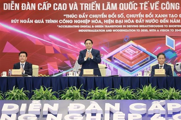 Le PM Pham Minh Chinh preside le Forum annuel de la 4e revolution industrielle hinh anh 1