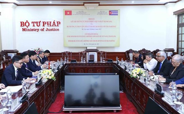 Le Vietnam et Cuba partagent leur experience dans l'application du droit hinh anh 1