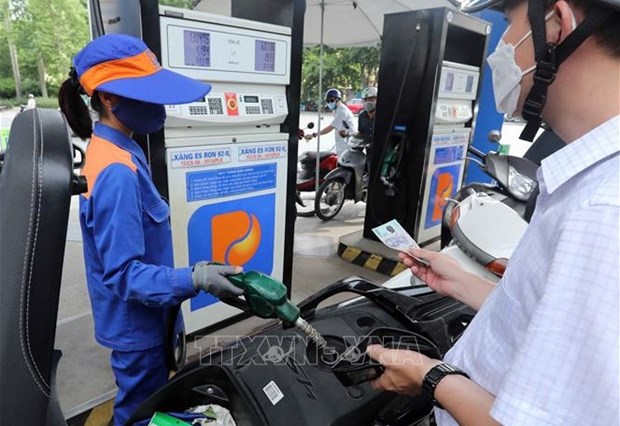 Les prix des carburants devraient augmenter a partir du 21 juin hinh anh 1