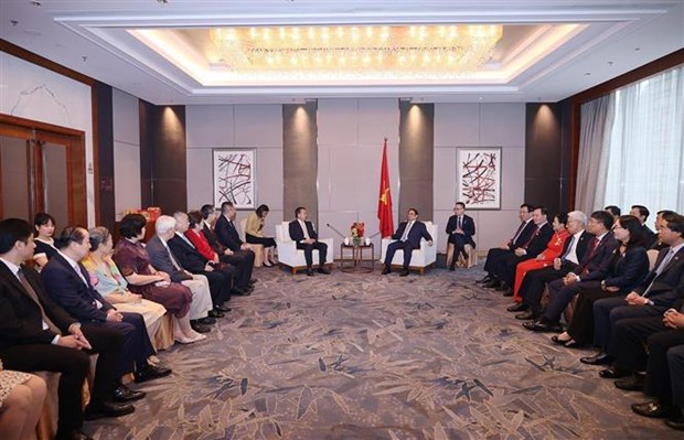 Le Premier ministre Pham Minh Chinh rencontre des personnalites chinoises de l'amitie hinh anh 2