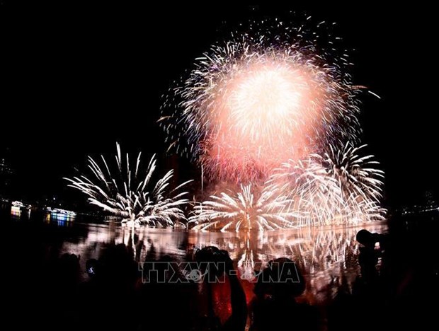 L'equipe francaise remporte le festival international de feux d'artifice de Da Nang 2023 hinh anh 2
