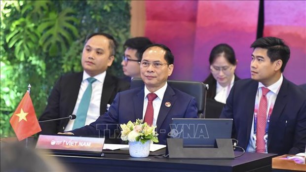 AMM-56 : les partenaires s'engagent a soutenir le role central de l'ASEAN hinh anh 1