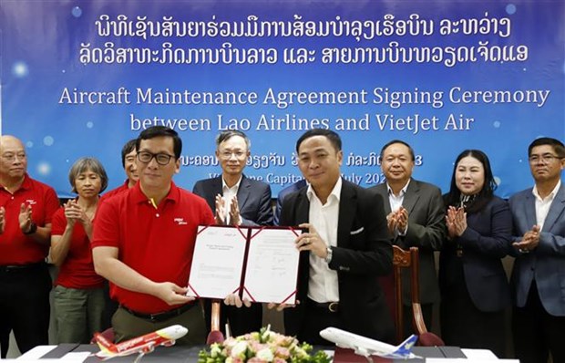 VietJet Air et LaoAirlines cooperent dans la maintenance aeronautique hinh anh 1