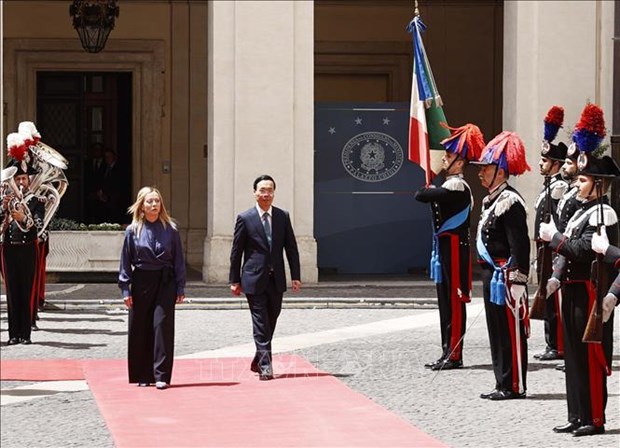 Le president Vo Van Thuong rencontre la Premiere ministre italienne Giorgia Meloni hinh anh 1