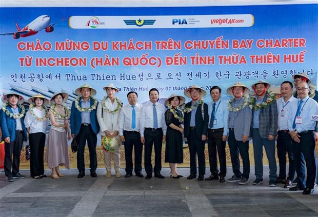 Vietjet ouvre une ligne aerienne directe Thua Thien-Hue – Seoul hinh anh 1