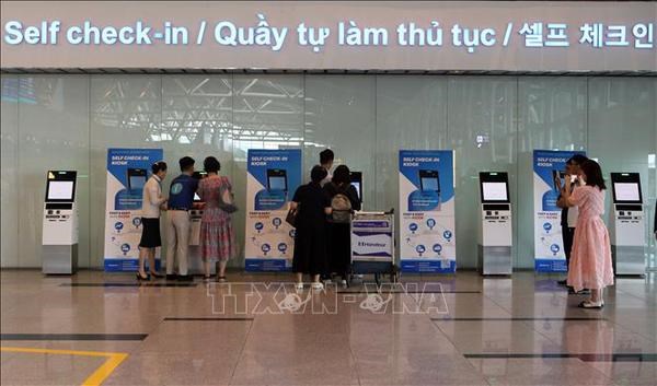 Premier reseau de bornes d'enregistrement automatique de Korean Air a l’aeroport de Da Nang hinh anh 1