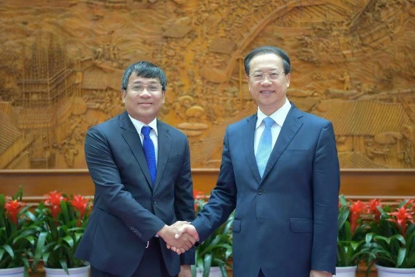 Vietnam-Chine : renforcement de la cooperation entre les deux ministeres des AE hinh anh 1