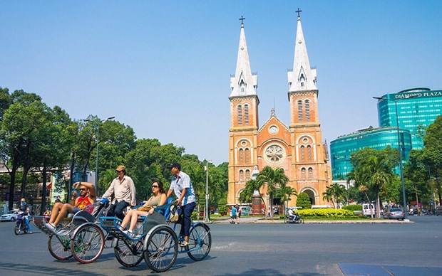 Ho Chi Minh-Ville cherche a accelerer le developpement du tourisme fluvial hinh anh 1