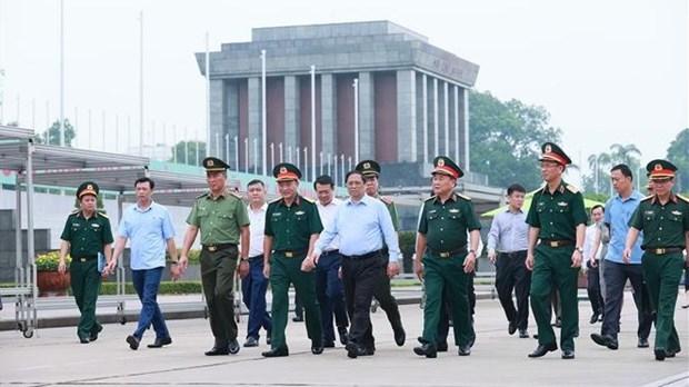 Le Premier ministre assigne des taches au comite de gestion du mausolee du President Ho Chi Minh hinh anh 2