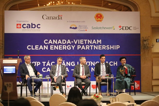 Des entreprises vietnamiennes et canadiennes collaborent pour le developpement des energies propres hinh anh 1