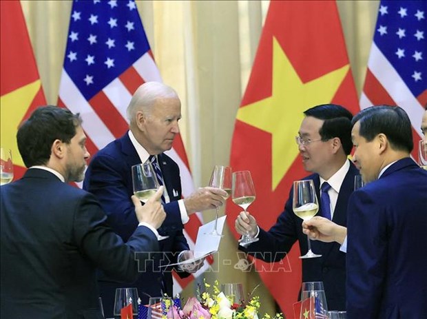 Le president Vo Van Thuong preside un banquet en l’honneur du president Joe Biden hinh anh 3