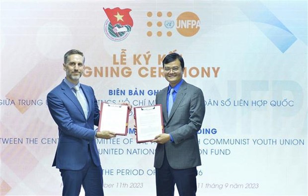 Promouvoir la cooperation entre l'Union de la jeunesse et le FNUAP au Vietnam hinh anh 2