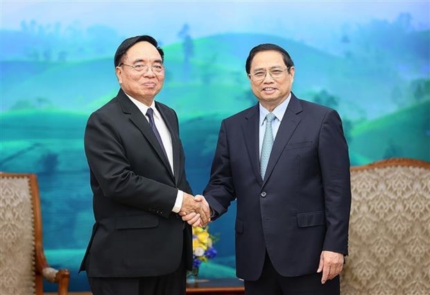 Le PM Pham Minh Chinh recoit le ministre lao du Plan et de l'Investissement hinh anh 1
