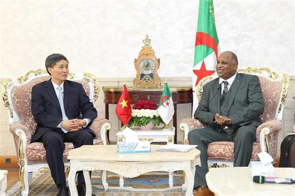 Le Vietnam et l'Algerie renforcent leur cooperation dans la justice hinh anh 1