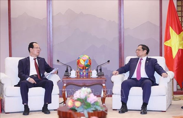 Le Premier ministre Pham Minh Chinh rencontre des dirigeants de grands groupes chinois hinh anh 2