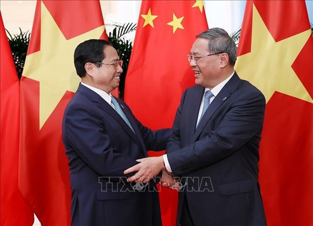Le PM Pham Minh Chinh s’entretient avec son homologue chinois Li Qiang hinh anh 1