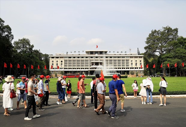 Ho Chi Minh-Ville cible 6 millions de touristes etrangers en 2024 hinh anh 2