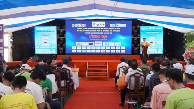 Plus de 600 etudiants participent a la plus grande competition informatique au Vietnam hinh anh 1