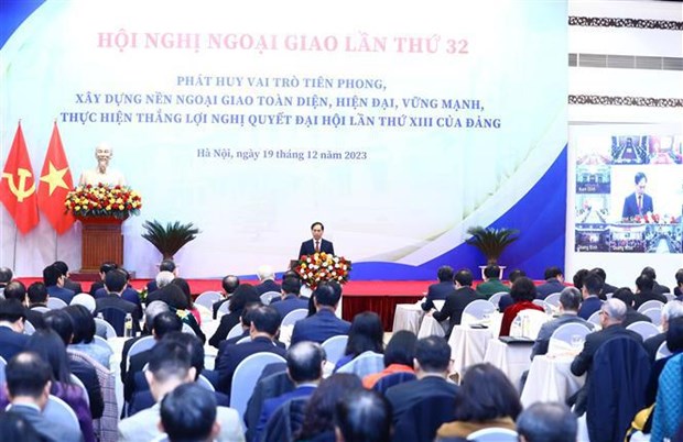 Le secretaire general du PCV Nguyen Phu Trong a la 32e Conference de la diplomatie hinh anh 2