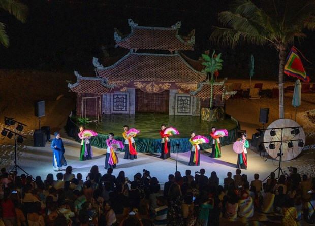 Un spectacle de marionnettes presente gratuitement chaque soiree a Sunset Town (Phu Quoc) hinh anh 4