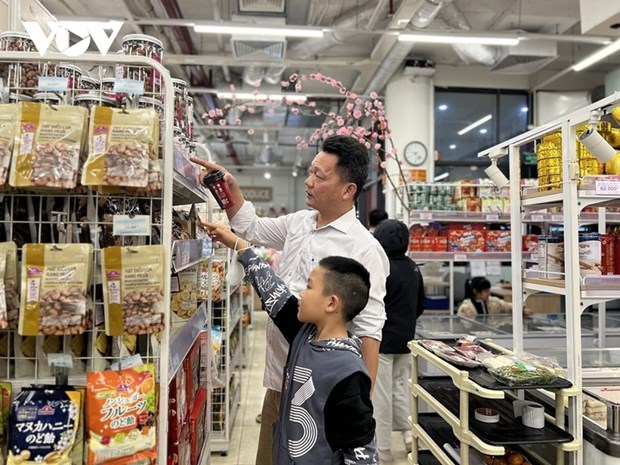 Les Vietnamiens optent pour les produits domestiques hinh anh 1