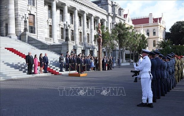 La ceremonie d'accueil du PM Pham Minh Chinh en visite officielle en Nouvelle-Zelande hinh anh 1