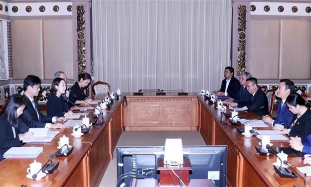 Promouvoir la cooperation multiforme entre Ho Chi Minh-Ville et les localites japonaises hinh anh 2